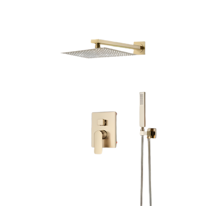 Złoty kran prysznicowy