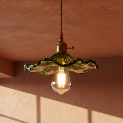 Vintage szklana lampa wisząca z miedzianym akcentem