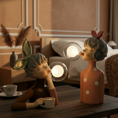 Dekoracyjna Lampa Stołowa z Figurą